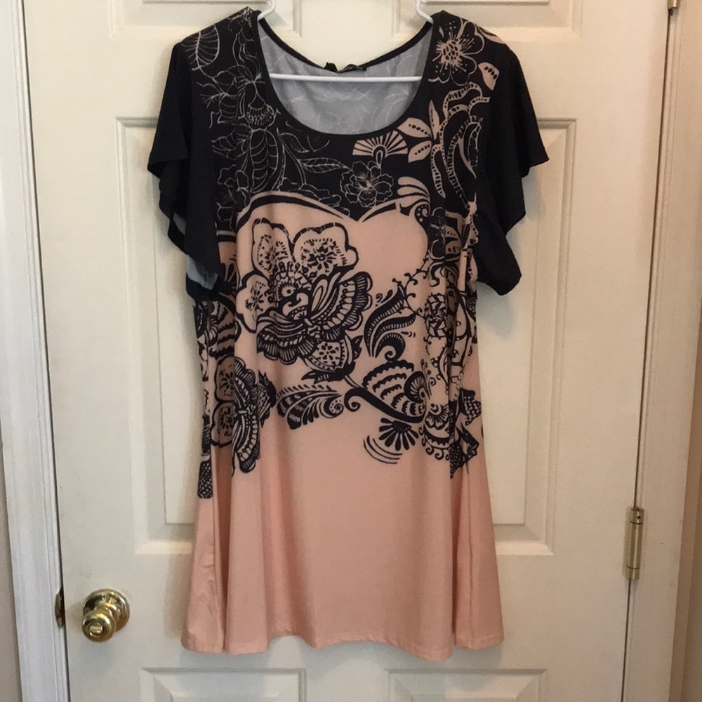 New women’s tunic.